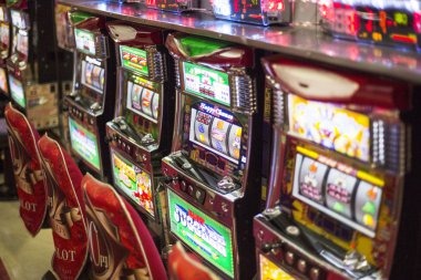 ss777 live baccarat game show interface with real dealer and betting panel